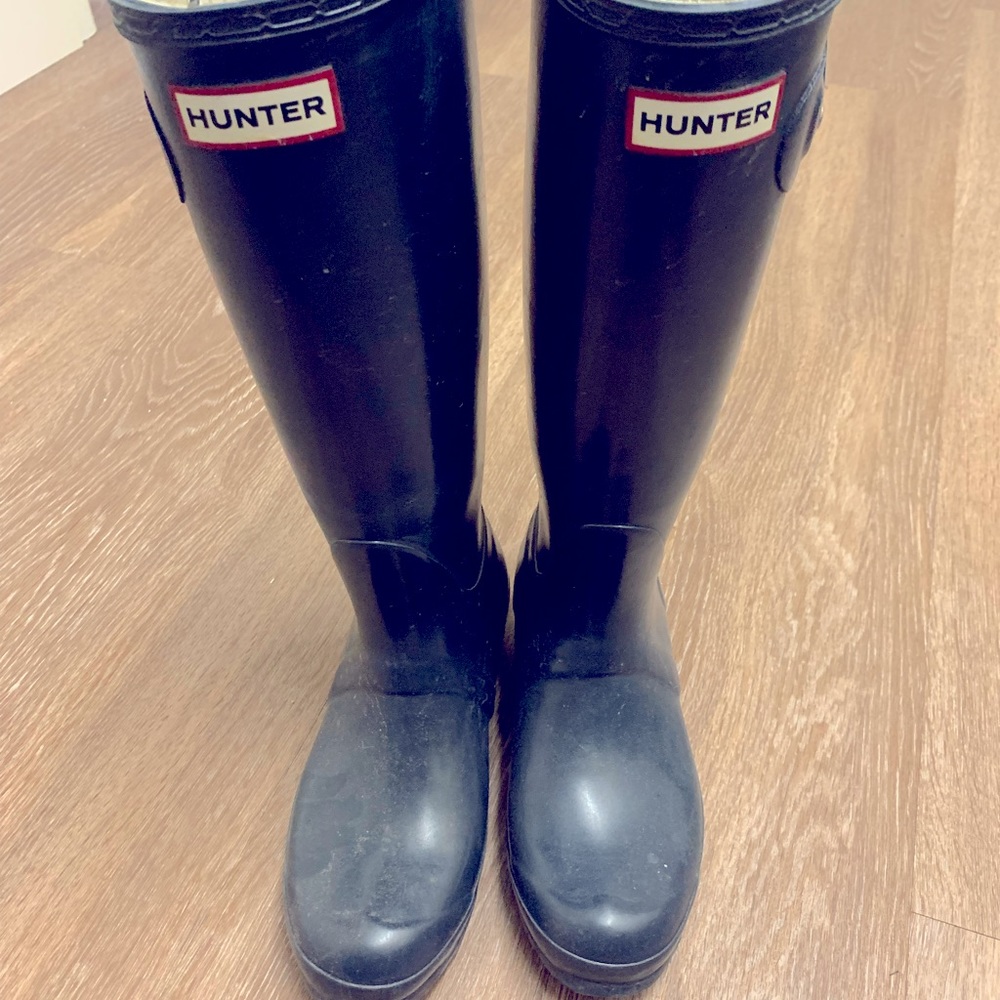 Hunter original Tall Rain boots in Navy Gloss